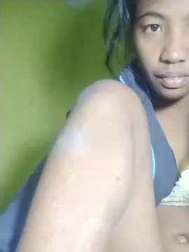 Jade2004 from cam4