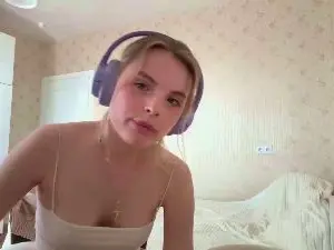 Cam4 Free Porn Cam of CarlottaMilano
