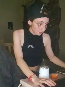 Cam4 Best live sex cam show of ASTRIDSHINE