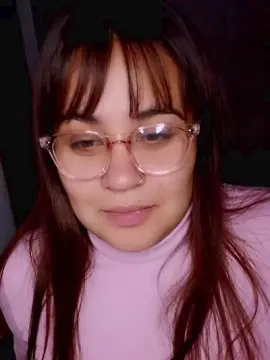 Cam4 Free Porn Cam of Giulicurvy