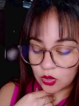Cam4 Adult Webcam of Giulicurvy