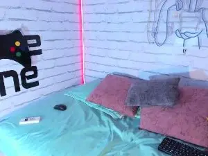 Cam4 Private Sex Chat of Mila_Evans_