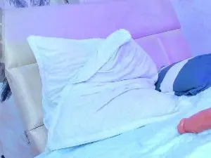 Cam4 Free Live Porn of charlote_sweett