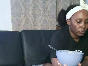 Cutemilah from cam4
