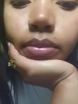 Cam4 Adult Video Chat of Carinahot02