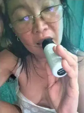 Cam4 Watch Live Sex Cams of WildLady