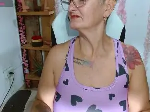 Cam4 Sex Cam of bety_cum2