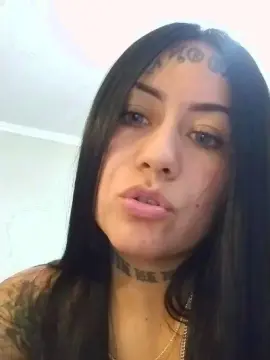 Cam4 Sex Chat of notfromherexxx