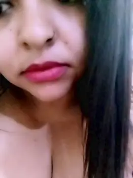 Cam4 Private Sex Chat of morenahot_hot2