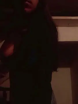 Cam4 Sex Cam of Lunati19