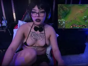 Cam4 Watch Live Sex Cams of Nyveth