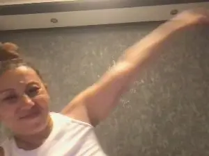 Cam4 Live Porn of SmileSexy4U