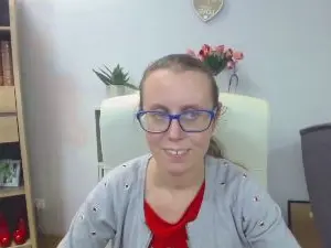 Cam4 Free Live Porn of Lizzy_Femme