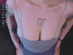 Cam4 Adult Webcam of QuianaGrebe