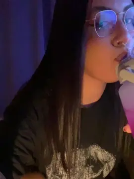 Cam4 Free Live Porn of DimeAria