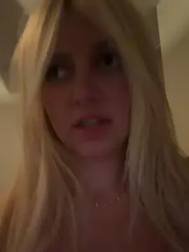 Cam4 Live Porn of Lizzabby