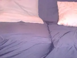 Cam4 Free Porn Cam of hotlipz_xxx69