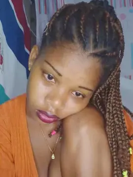 Cam4 Live Sex of Heritiana974