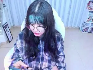 Cam4 Live Sex of misshoneyxxx
