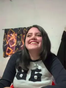 Cam4 Live Sex of lapibadelashell