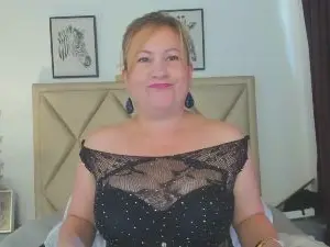 Miss_Casius from cam4