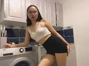 Cam4 Free Live Porn of JolynMcevers