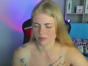 Cam4 Watch Live Sex Cams of Jolly_Doll
