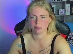 Cam4 Live Porn of Jolly_Doll