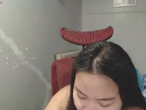 BubbleButtPinay from cam4