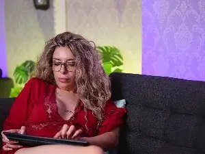 Cam4 Watch Live Sex Cams of AriaPlay