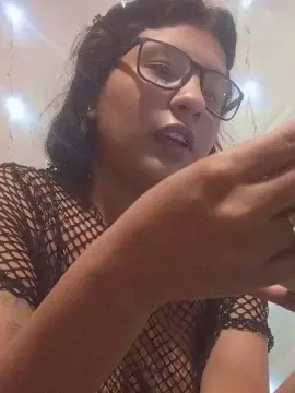 Cam4 Live Sex of mimi722