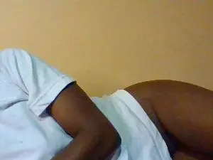 Cam4 Live Porn of petitelavishey1