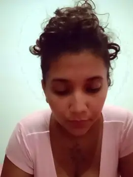 Cam4 Private Sex Chat of Scarlatta_hot