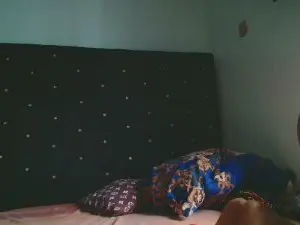 Flirtyqueen from cam4
