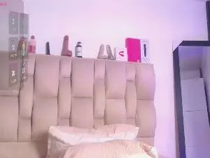 Cam4 Adult Webcam of esmeralda_bk