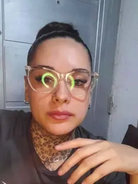 Cam4 Private Sex Chat of camuchi_xxx