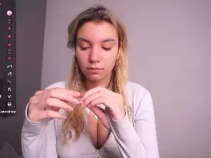 Cam4 Nude Webcam of DaraKellon