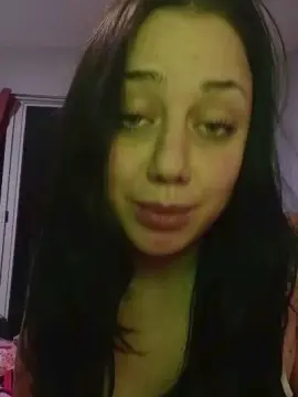 Luulii_loove from cam4