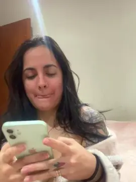 Cam4 Private Sex Chat of lola2032
