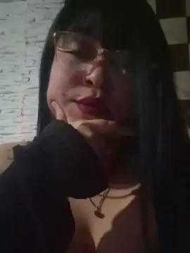 Cam4 Free Porn Cam of yamila36