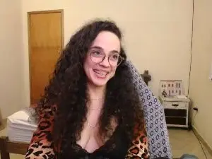DizzyMissLizzyL from cam4