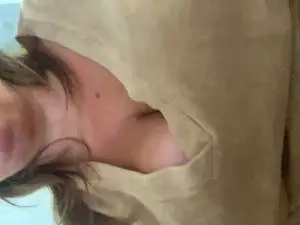 Cam4 Live Porn of Hottits86