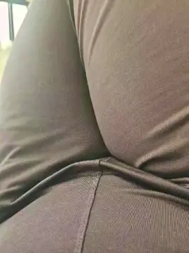 Cam4 Watch Live Sex Cams of Sophia18