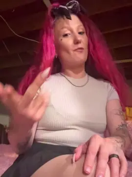 Cam4 Watch Live Sex Cams of wetNwildPim