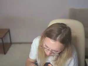 Cam4 Live Sex Cam of AngelaSwanger