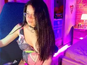 Cam4 Sex Cam of Yorumakie_777