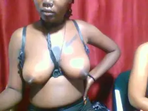 Cam4 Live Porn of Coco_warden