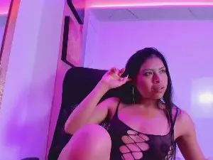 Cam4 Adult Webcams of Chloe_Martini
