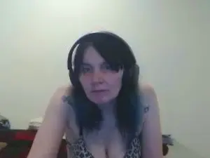 Cam4 Live Sex Cam of Hotmodel1984