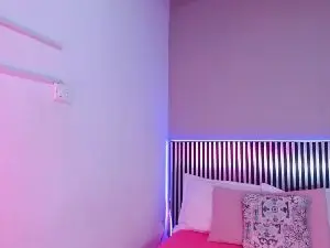 Cam4 Adult Video Chat of Hanah_Greey